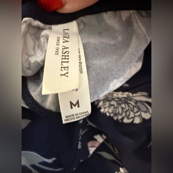 Laura Ashley floral pajama tank top size M - Picture 11 of 12